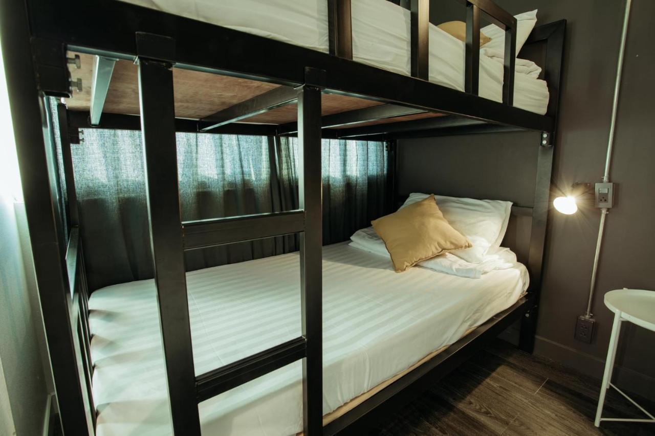 Bed and Breakfast Fashen Poshtel Chiang Mai Zewnętrze zdjęcie