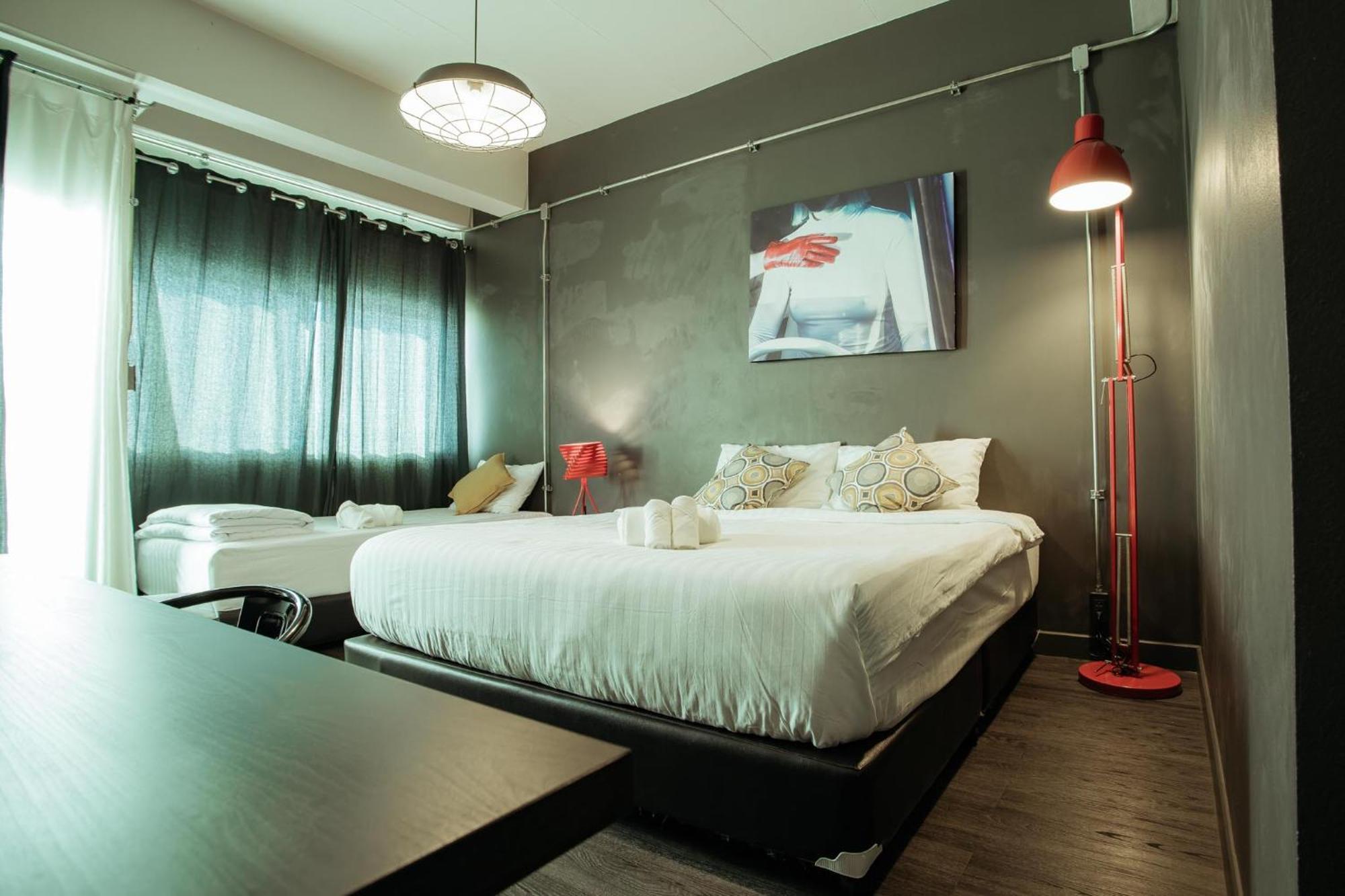 Bed and Breakfast Fashen Poshtel Chiang Mai Zewnętrze zdjęcie