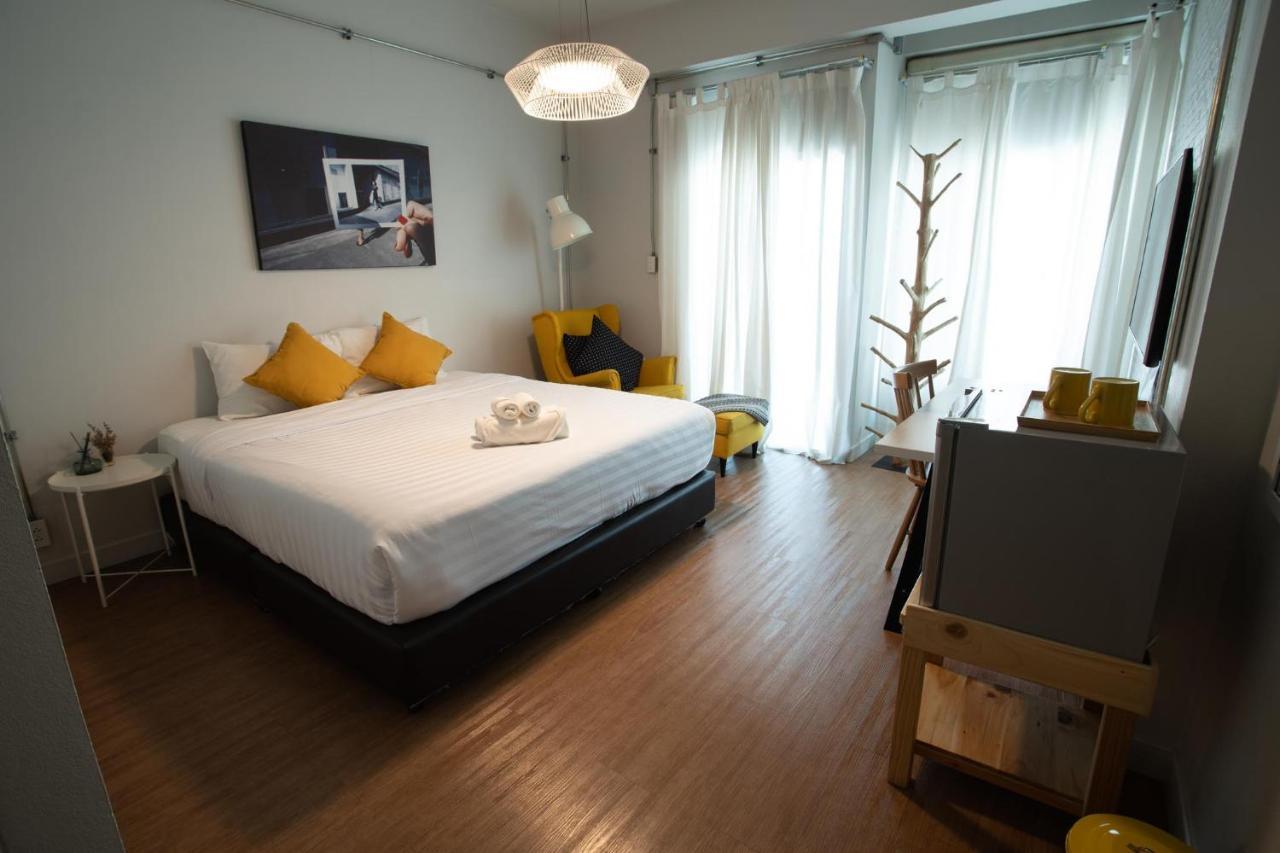 Bed and Breakfast Fashen Poshtel Chiang Mai Zewnętrze zdjęcie