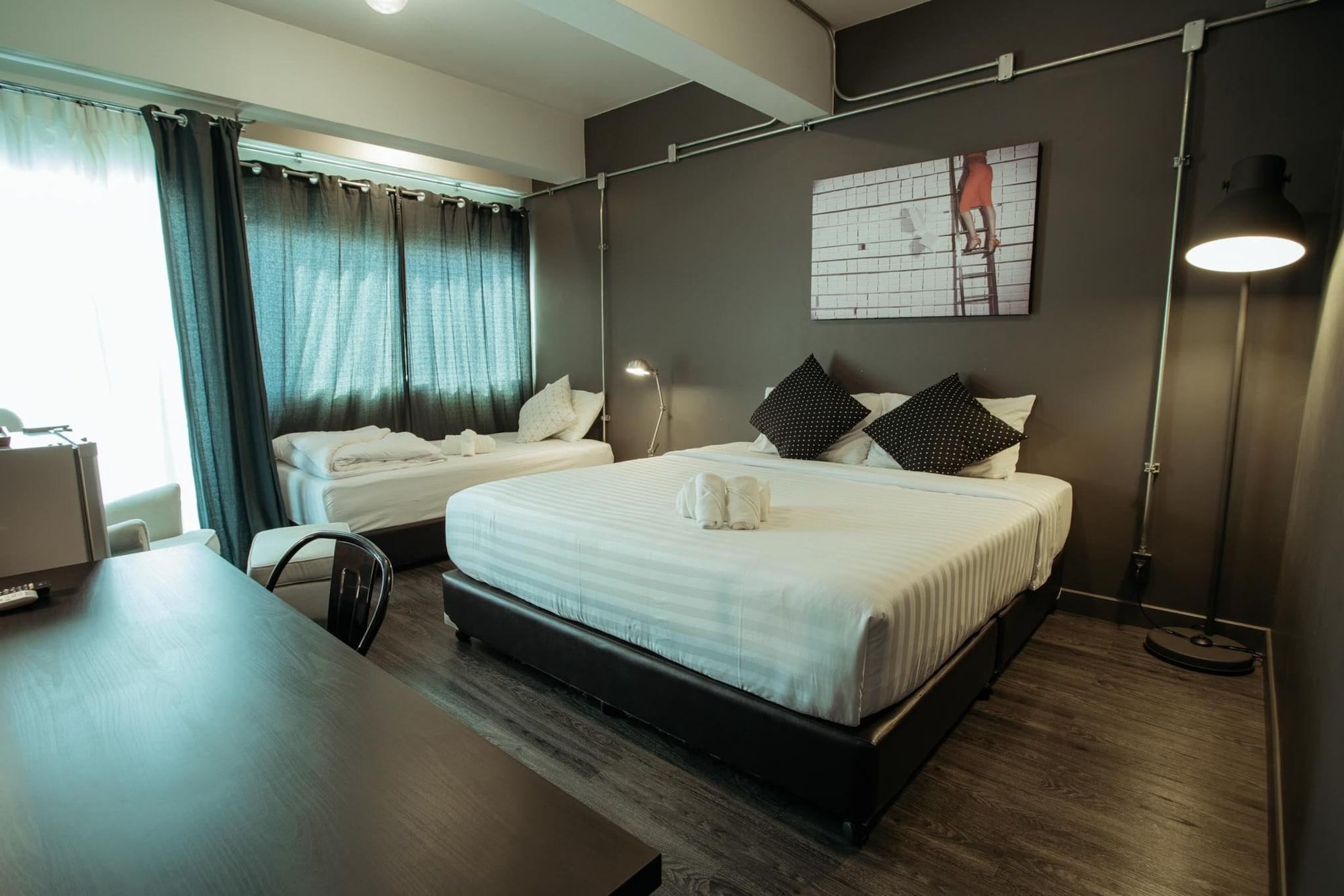 Bed and Breakfast Fashen Poshtel Chiang Mai Zewnętrze zdjęcie